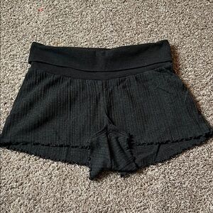 Old Navy Maternity shorts